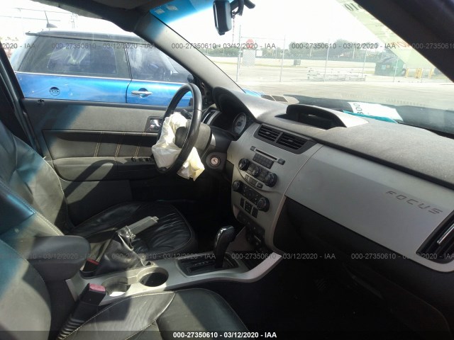 Photo 4 VIN: 1FAHP3GN7AW250387 - FORD FOCUS 