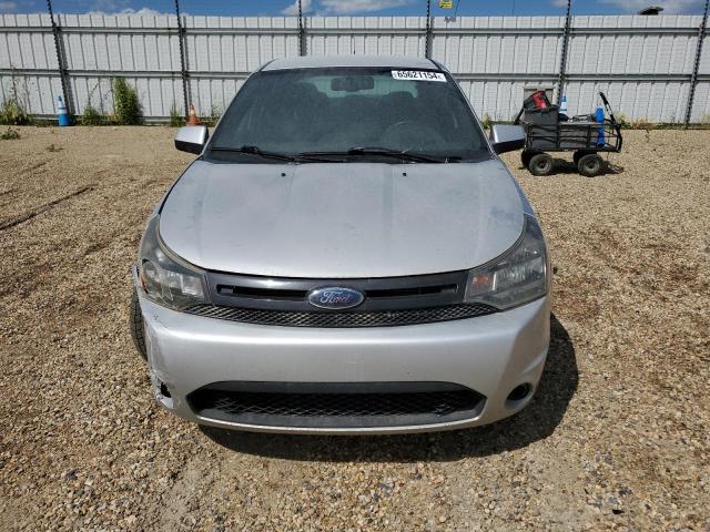 Photo 4 VIN: 1FAHP3GN8AW102765 - FORD FOCUS SES 