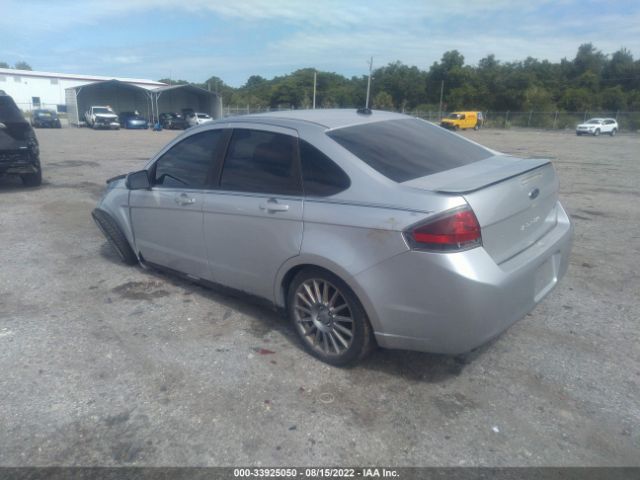 Photo 2 VIN: 1FAHP3GN8BW135489 - FORD FOCUS 