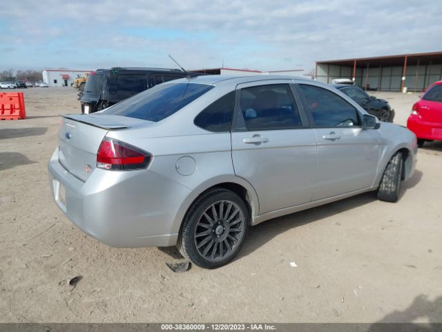 Photo 3 VIN: 1FAHP3GN8BW164720 - FORD FOCUS 