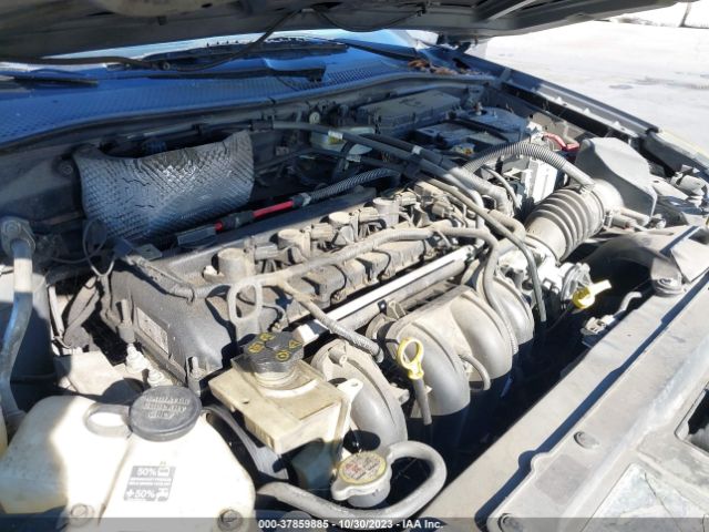 Photo 9 VIN: 1FAHP3GN9AW208979 - FORD FOCUS 