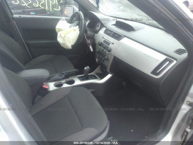 Photo 4 VIN: 1FAHP3GNXAW265904 - FORD FOCUS 