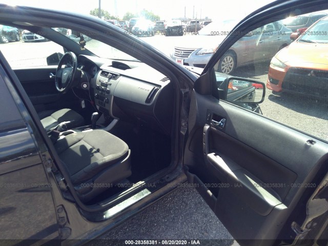 Photo 4 VIN: 1FAHP3GNXBW129046 - FORD FOCUS 