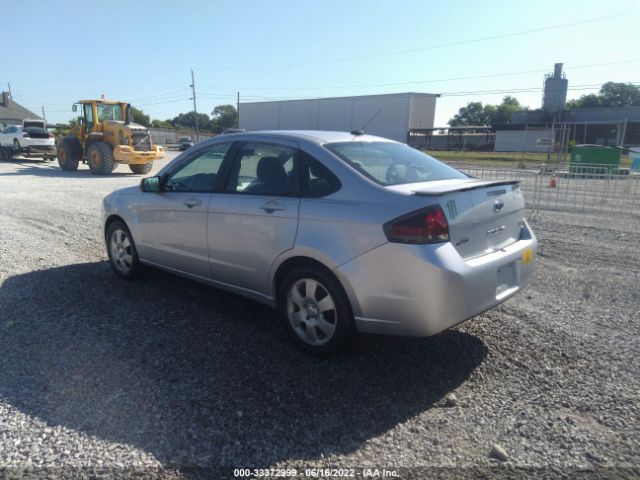 Photo 2 VIN: 1FAHP3GNXBW135347 - FORD FOCUS 