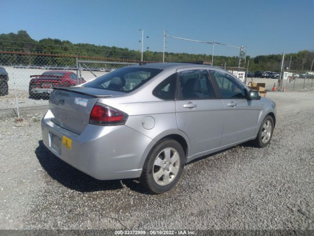 Photo 3 VIN: 1FAHP3GNXBW135347 - FORD FOCUS 