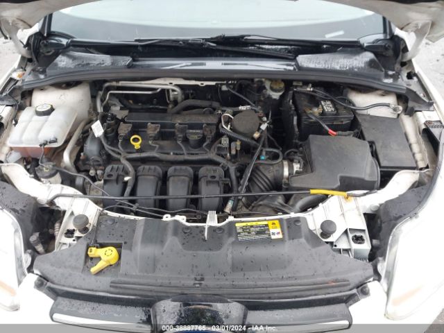 Photo 9 VIN: 1FAHP3H20CL117415 - FORD FOCUS 