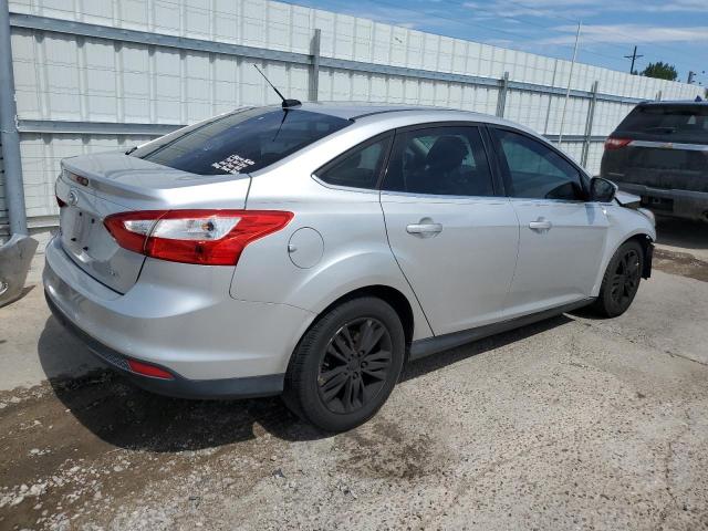 Photo 2 VIN: 1FAHP3H20CL201069 - FORD FOCUS SEL 