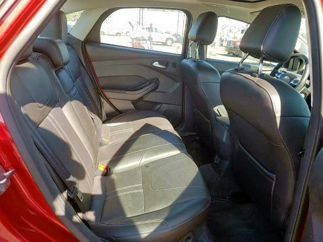 Photo 5 VIN: 1FAHP3H20CL304900 - FORD FOCUS SEL 