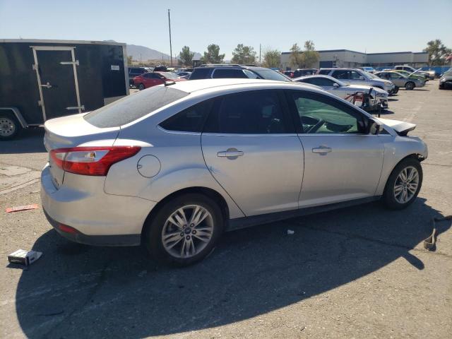 Photo 2 VIN: 1FAHP3H20CL393075 - FORD FOCUS SEL 