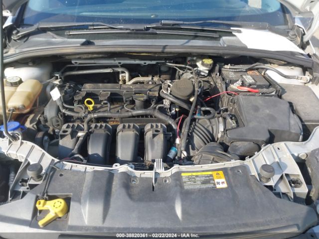 Photo 9 VIN: 1FAHP3H20CL423854 - FORD FOCUS 