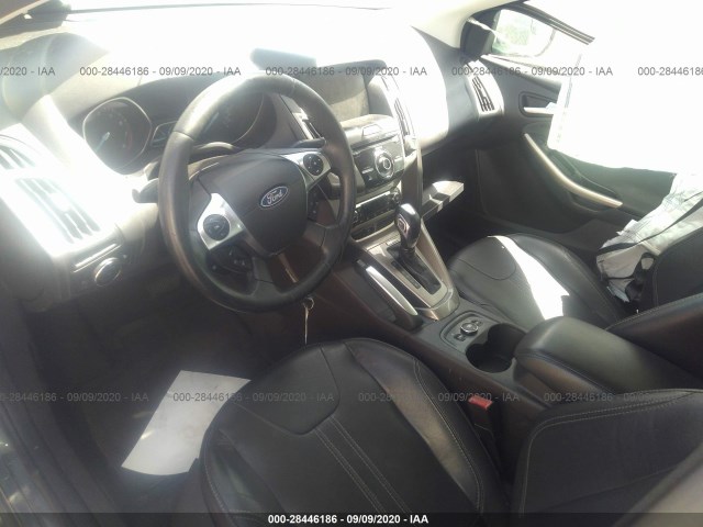 Photo 4 VIN: 1FAHP3H20CL434160 - FORD FOCUS 