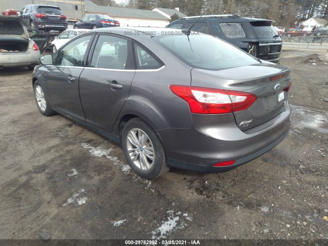 Photo 2 VIN: 1FAHP3H21CL124258 - FORD FOCUS 