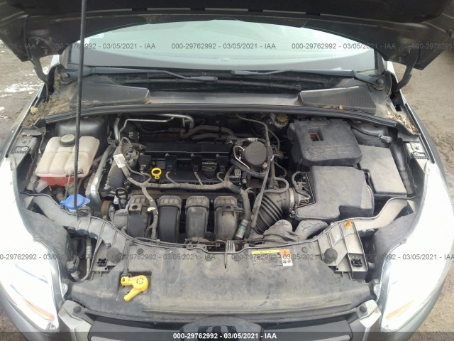 Photo 9 VIN: 1FAHP3H21CL124258 - FORD FOCUS 