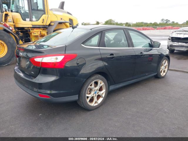 Photo 3 VIN: 1FAHP3H21CL128617 - FORD FOCUS 