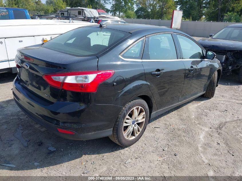 Photo 3 VIN: 1FAHP3H21CL249339 - FORD FOCUS 