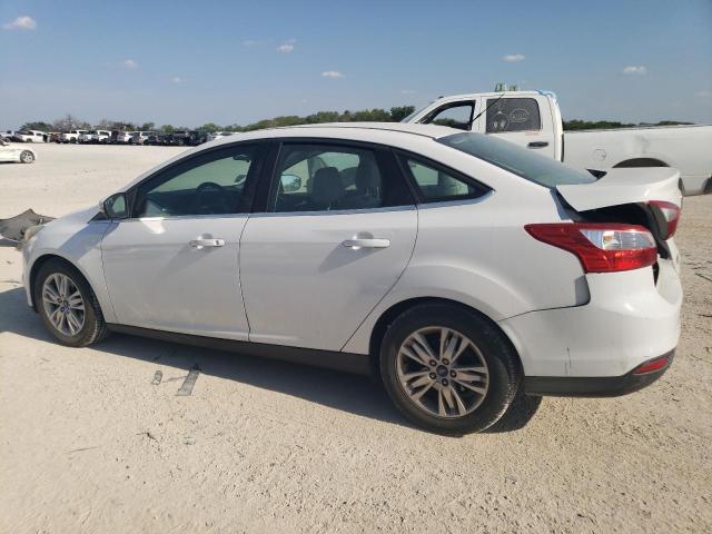 Photo 1 VIN: 1FAHP3H21CL324895 - FORD FOCUS SEL 