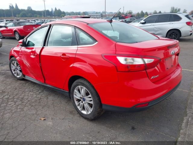 Photo 2 VIN: 1FAHP3H21CL349120 - FORD FOCUS 