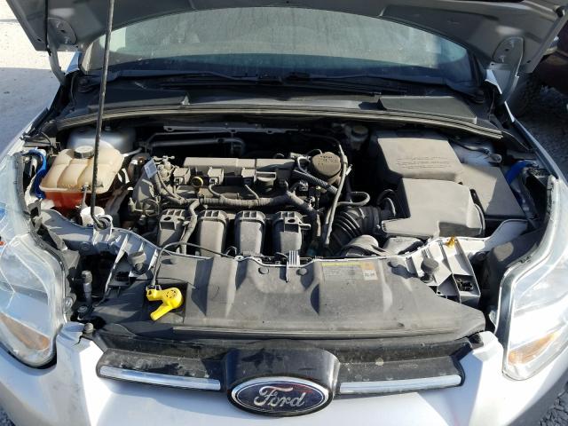 Photo 6 VIN: 1FAHP3H21CL388094 - FORD FOCUS SEL 