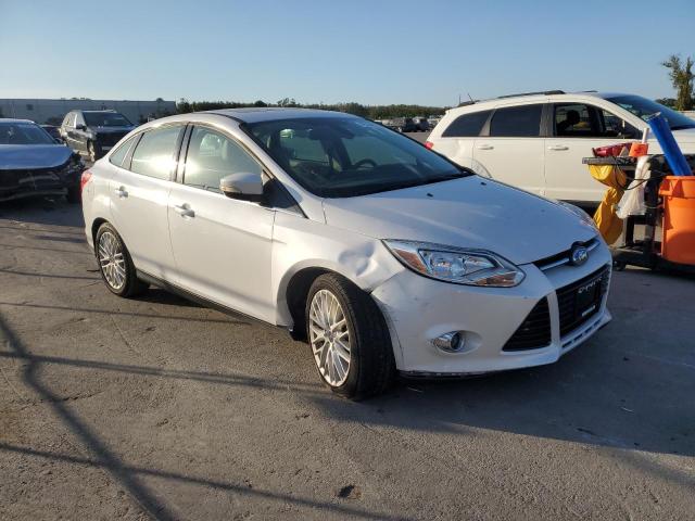 Photo 3 VIN: 1FAHP3H22CL150206 - FORD FOCUS 