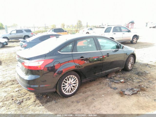 Photo 3 VIN: 1FAHP3H22CL173954 - FORD FOCUS 