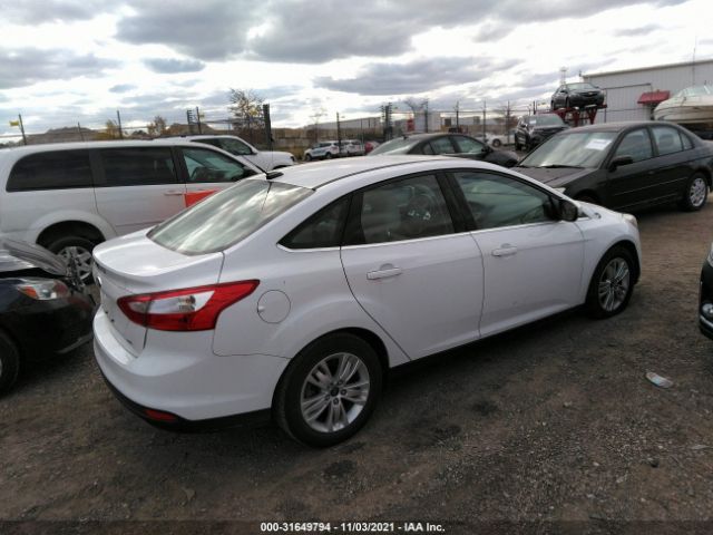 Photo 3 VIN: 1FAHP3H22CL376021 - FORD FOCUS 