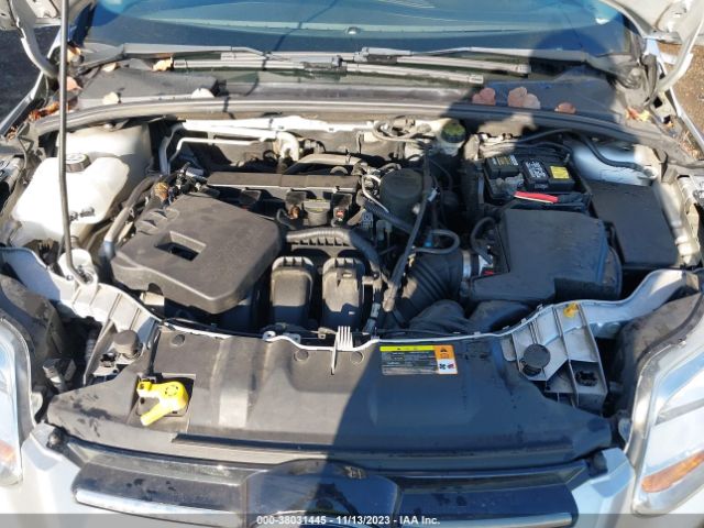 Photo 9 VIN: 1FAHP3H23CL128019 - FORD FOCUS 