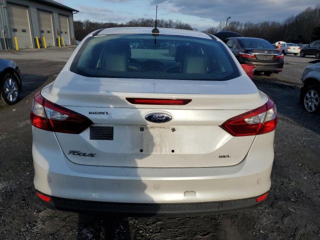 Photo 5 VIN: 1FAHP3H23CL327412 - FORD FOCUS 