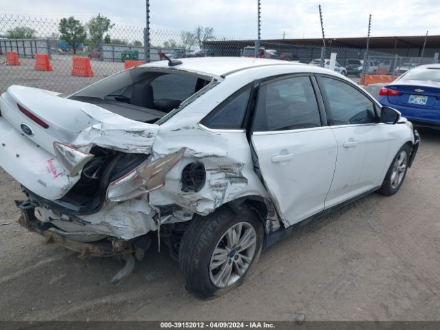 Photo 3 VIN: 1FAHP3H23CL357378 - FORD FOCUS 