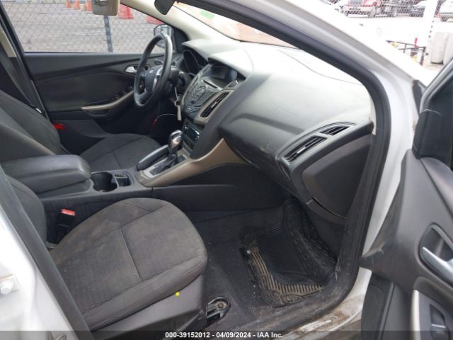 Photo 4 VIN: 1FAHP3H23CL357378 - FORD FOCUS 