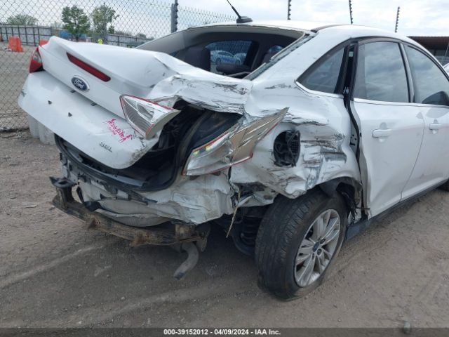 Photo 5 VIN: 1FAHP3H23CL357378 - FORD FOCUS 