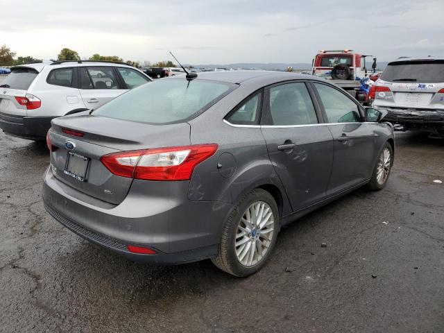 Photo 3 VIN: 1FAHP3H23CL419362 - FORD FOCUS SEL 