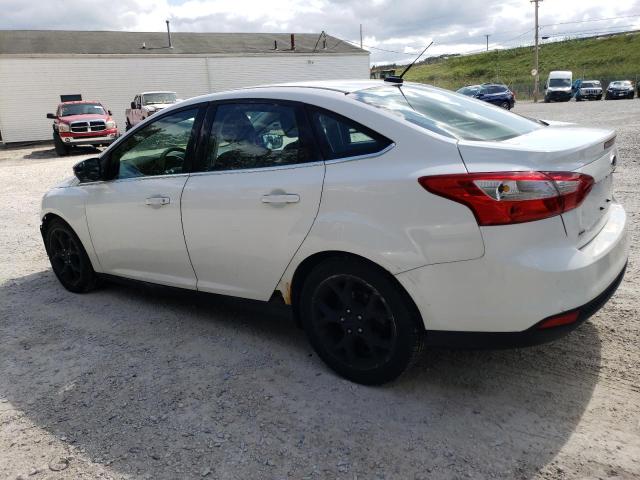 Photo 1 VIN: 1FAHP3H24CL327130 - FORD FOCUS SEL 