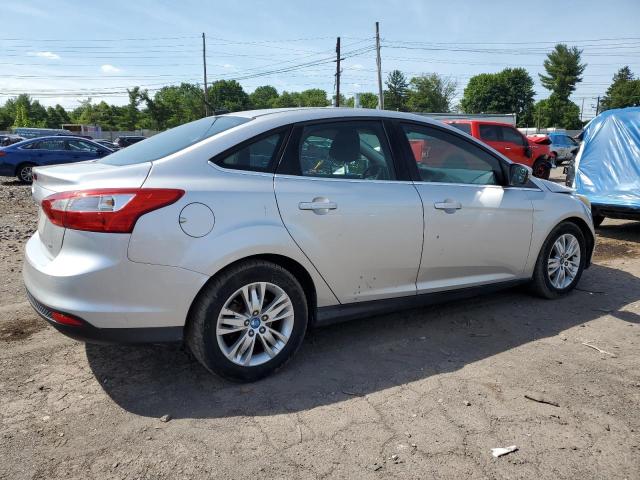 Photo 2 VIN: 1FAHP3H24CL366980 - FORD FOCUS 