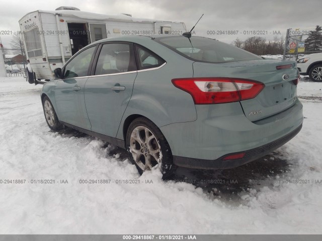 Photo 2 VIN: 1FAHP3H24CL447803 - FORD FOCUS 