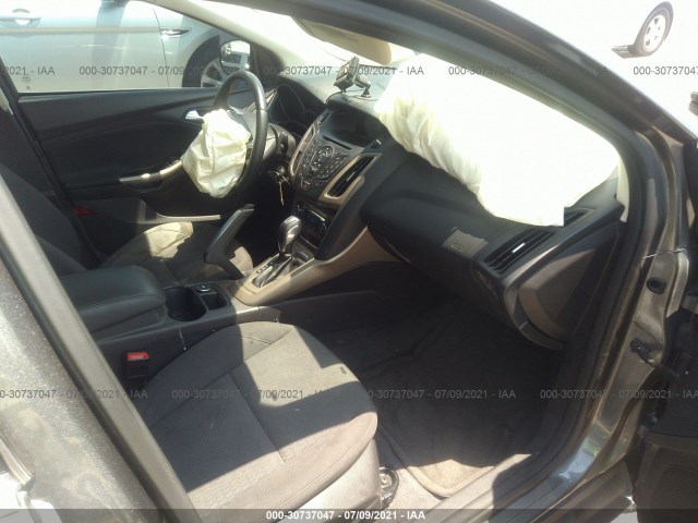 Photo 4 VIN: 1FAHP3H25CL156016 - FORD FOCUS 