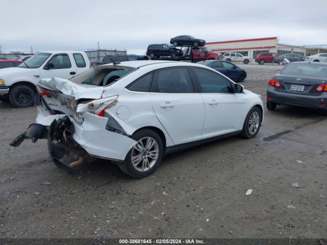 Photo 3 VIN: 1FAHP3H25CL168649 - FORD FOCUS 