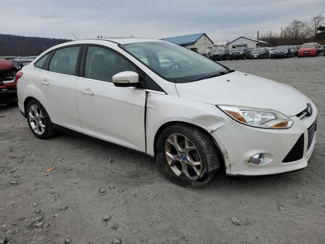 Photo 3 VIN: 1FAHP3H25CL172927 - FORD FOCUS 