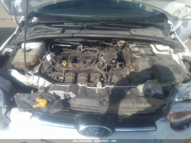 Photo 9 VIN: 1FAHP3H25CL316735 - FORD FOCUS 