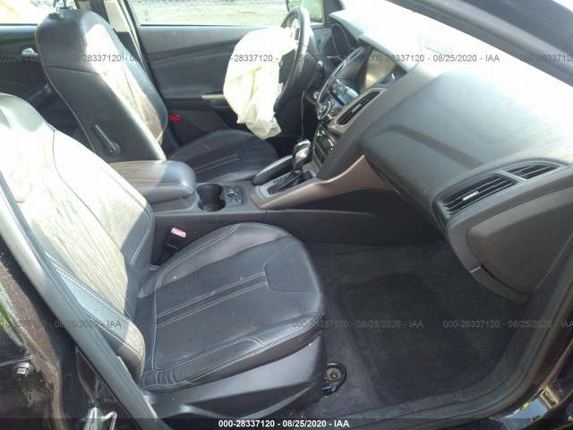 Photo 4 VIN: 1FAHP3H25CL336211 - FORD FOCUS 