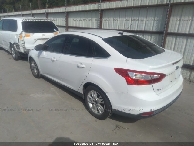 Photo 2 VIN: 1FAHP3H25CL358631 - FORD FOCUS 