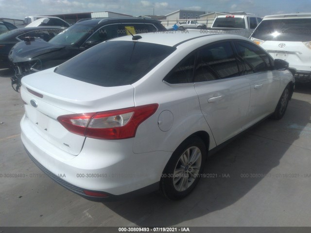 Photo 3 VIN: 1FAHP3H25CL358631 - FORD FOCUS 