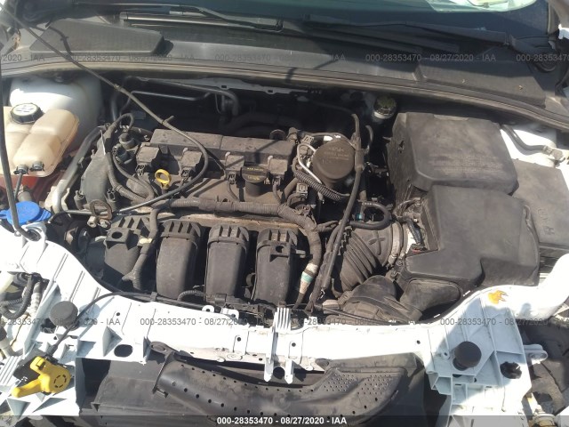 Photo 9 VIN: 1FAHP3H25CL363540 - FORD FOCUS 