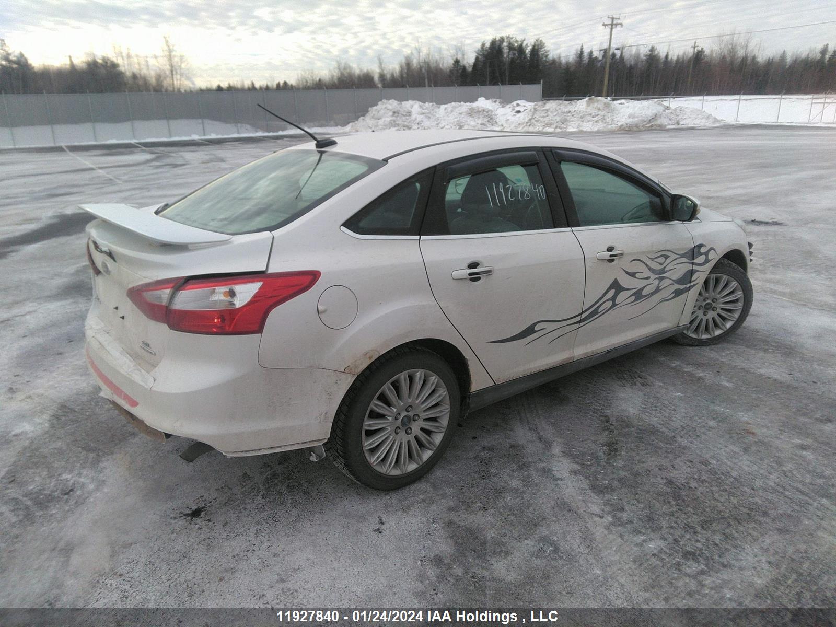 Photo 3 VIN: 1FAHP3H25CL438267 - FORD FOCUS 