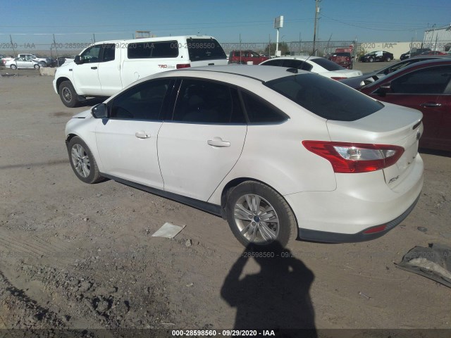 Photo 2 VIN: 1FAHP3H26CL154601 - FORD FOCUS 