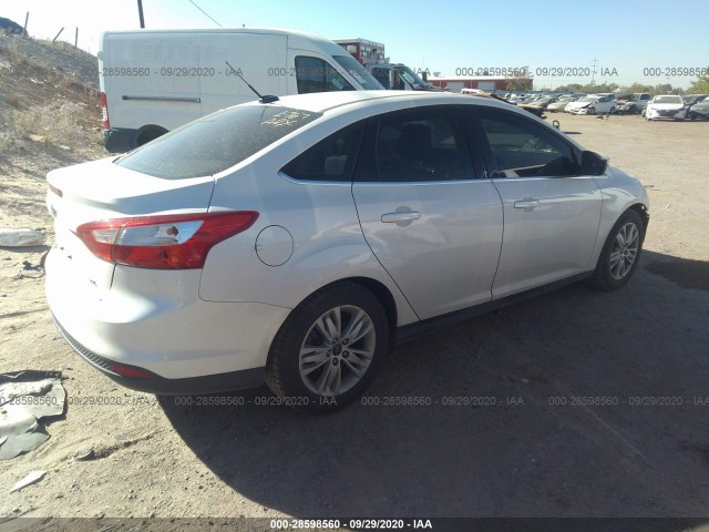 Photo 3 VIN: 1FAHP3H26CL154601 - FORD FOCUS 