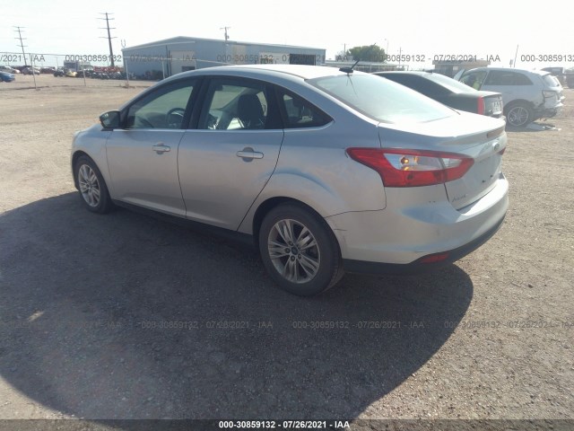 Photo 2 VIN: 1FAHP3H26CL168840 - FORD FOCUS 