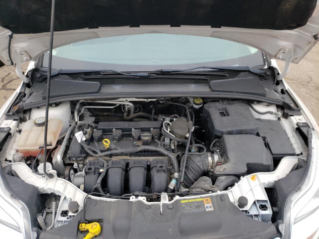 Photo 6 VIN: 1FAHP3H26CL221374 - FORD FOCUS SEL 