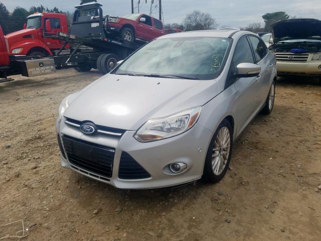 Photo 1 VIN: 1FAHP3H26CL224694 - FORD FOCUS SEL 