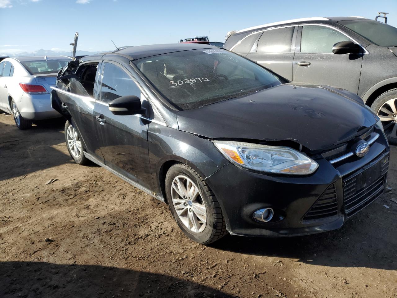 Photo 3 VIN: 1FAHP3H26CL302892 - FORD FOCUS 