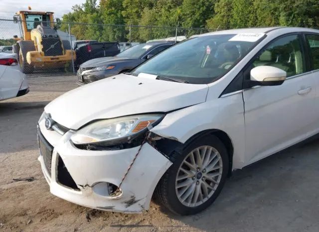 Photo 5 VIN: 1FAHP3H26CL310247 - FORD FOCUS 